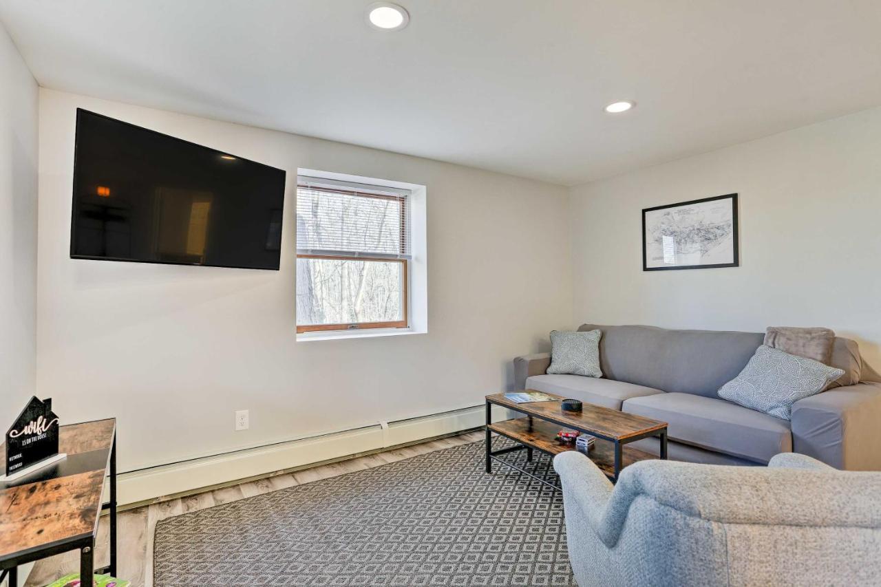 Charming Beacon Apt With Fire Pit Near Hiking! 外观 照片